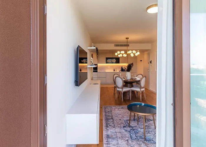 Casa Do Sol By Lovelystay * Вила-Нова-ди-Гая